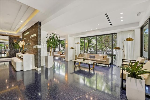 4301 Collins Ave 803, Miami Beach, FL 33140