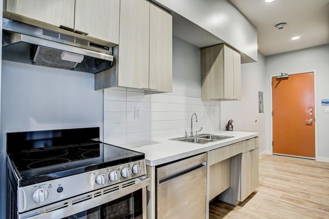 3113 Saint Charles Street 340, Houston, TX 77004