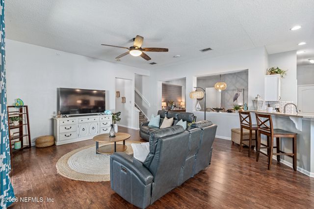 1353 CAMP RIDGE Lane, Middleburg, FL 32068