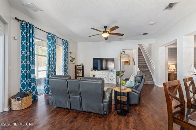 1353 CAMP RIDGE Lane, Middleburg, FL 32068