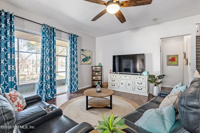 1353 CAMP RIDGE Lane, Middleburg, FL 32068