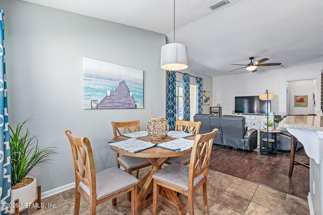 1353 CAMP RIDGE Lane, Middleburg, FL 32068