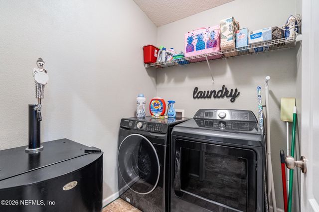 1353 CAMP RIDGE Lane, Middleburg, FL 32068