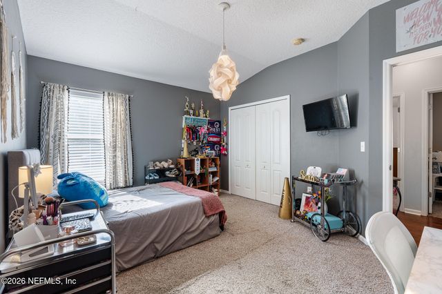 1353 CAMP RIDGE Lane, Middleburg, FL 32068