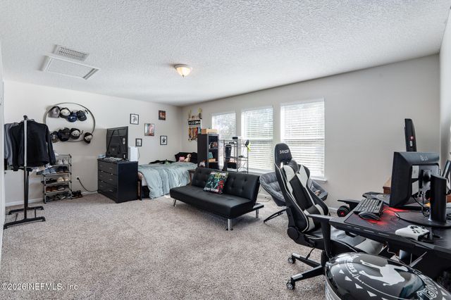 1353 CAMP RIDGE Lane, Middleburg, FL 32068