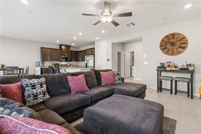 4285 Sago Lily Street, Las Vegas, NV 89129