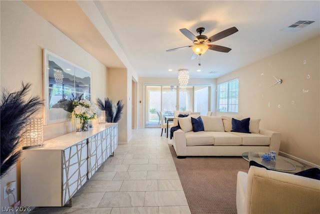 3045 Quiet Creek Avenue, Henderson, NV 89044