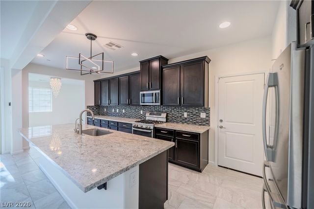 3045 Quiet Creek Avenue, Henderson, NV 89044