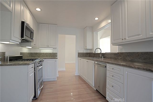 16 Savona Court, Newport Coast, CA 92657