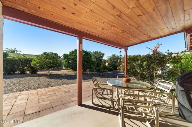 821 LEISURE WORLD --, Mesa, AZ 85206