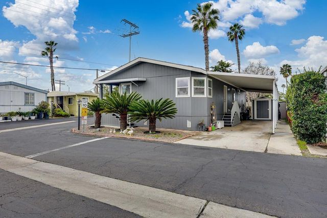 220 N El Camino Real 33, Oceanside, CA 92058