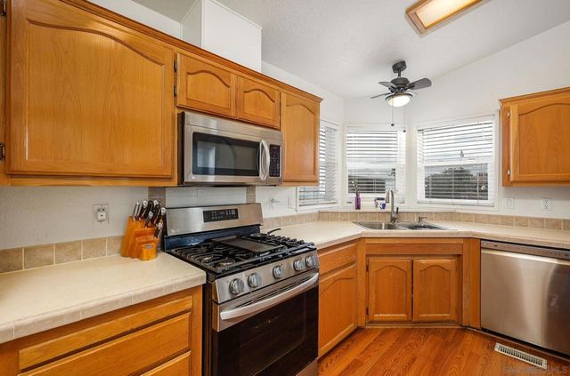 220 N El Camino Real 33, Oceanside, CA 92058