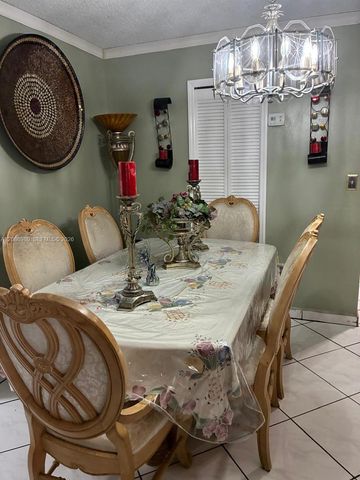 2403 W 76th Street 102, Hialeah, FL 33016