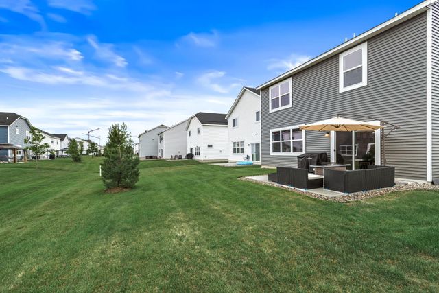 6822 102nd Street S, Cottage Grove, MN 55016