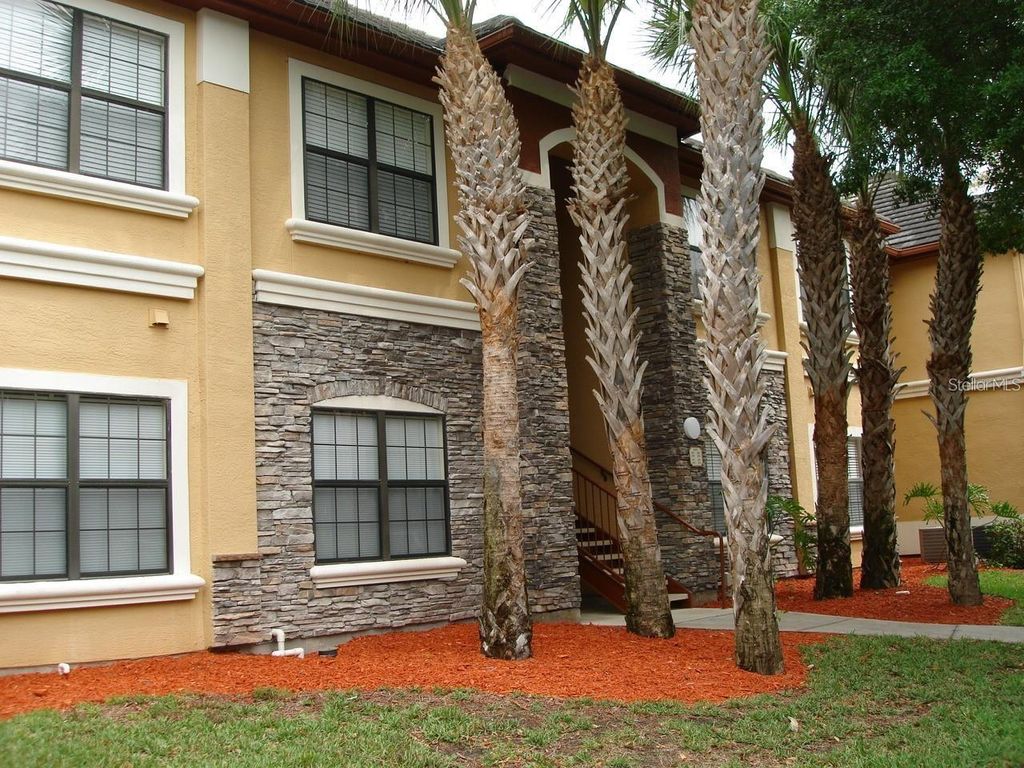 2141 PORTOFINO PLACE 8-2816, Palm Harbor, FL 34683