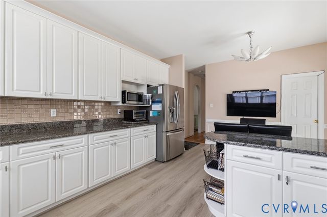 1642 Fairfield Green Rd, Henrico, VA 23238