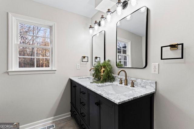 367 Sgoda Circle S, Macon, GA 31217