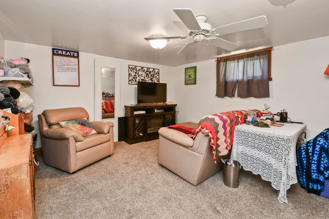 823 W Walnut Street, Springfield, MO 65806