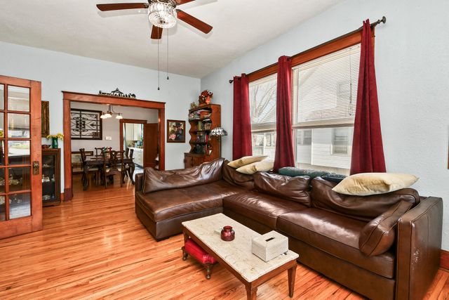 823 W Walnut Street, Springfield, MO 65806