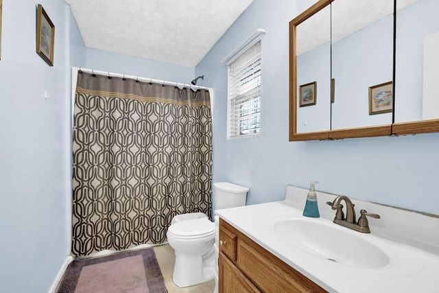 3441 Carolyn Street, Gainesville, GA 30504