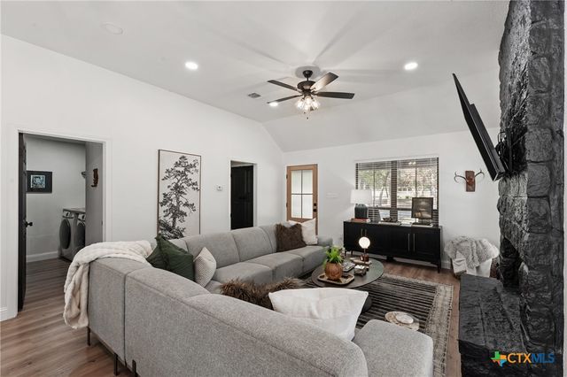 103 County Road 424b, Lorena, TX 76655
