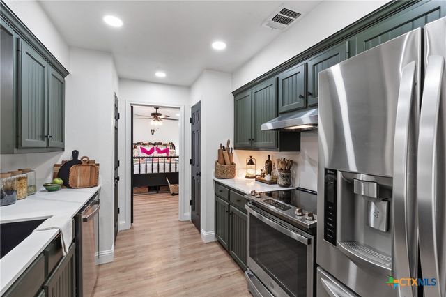 103 County Road 424b, Lorena, TX 76655