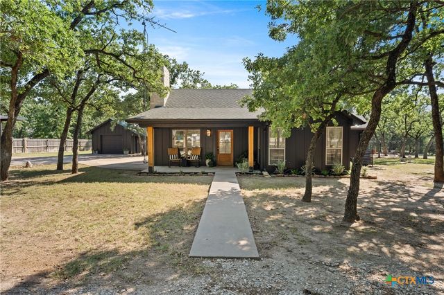 103 County Road 424b, Lorena, TX 76655