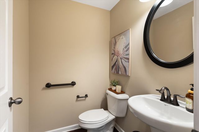 1406 Wayfield Ln, Mount Juliet, TN 37122
