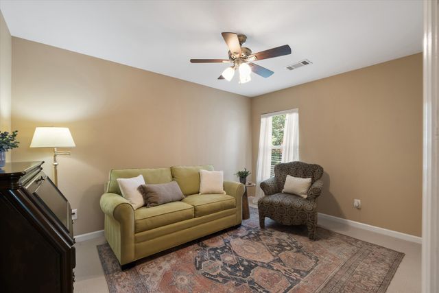 1406 Wayfield Ln, Mount Juliet, TN 37122