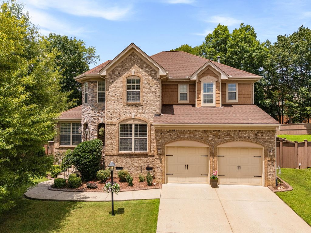1406 Wayfield Ln, Mount Juliet, TN 37122