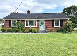 1668 Reece RD, Salem, VA 24153