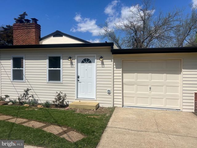 2600 KINGSWAY ROAD, Fort Washington, MD 20744