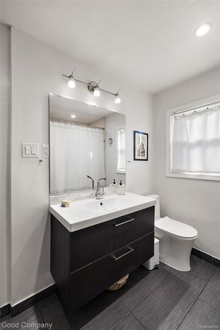 1036 Irving Avenue, Royal Oak, MI 48067