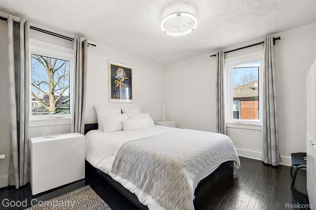 1036 Irving Avenue, Royal Oak, MI 48067