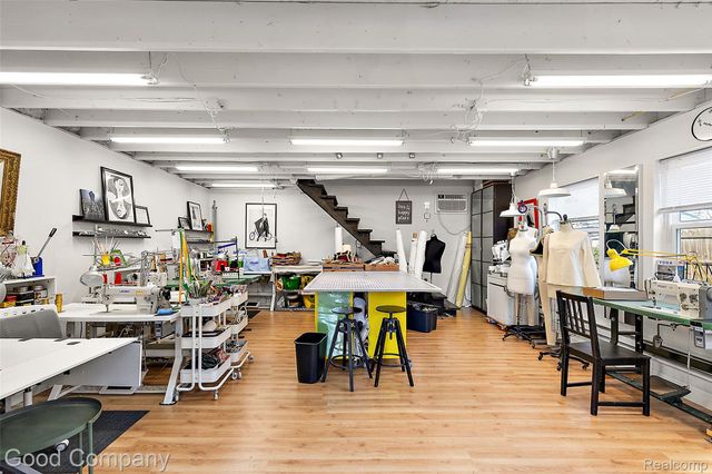 1036 Irving Avenue, Royal Oak, MI 48067