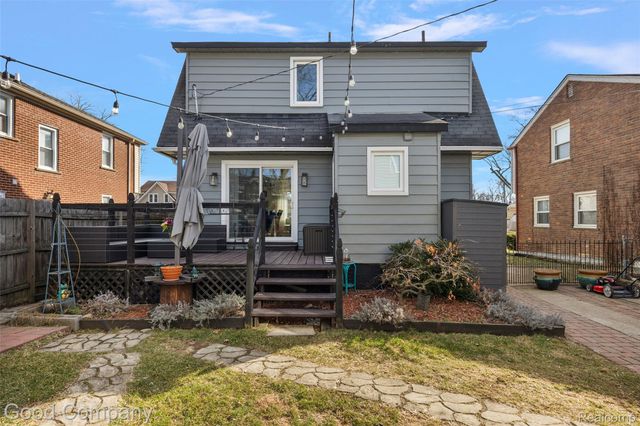 1036 Irving Avenue, Royal Oak, MI 48067