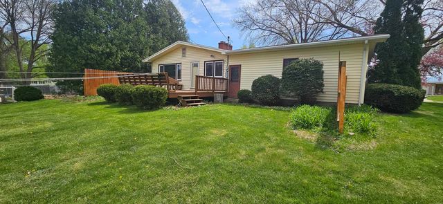 1126 Rachael Street, Waterloo, IA 50701