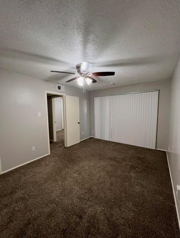 12026 Mighty Oak Dr A, Houston, TX 77066