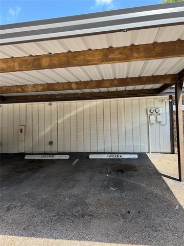 12026 Mighty Oak Dr A, Houston, TX 77066