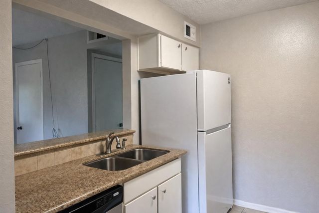 12026 Mighty Oak Dr A, Houston, TX 77066