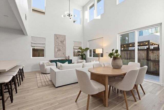 3009 Mulvaney Ave, Sacramento, CA 95833