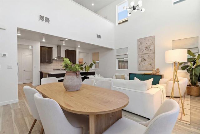 3009 Mulvaney Ave, Sacramento, CA 95833