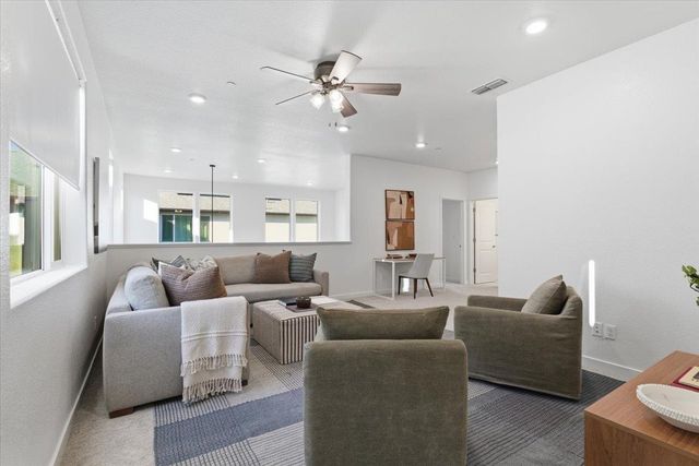 3009 Mulvaney Ave, Sacramento, CA 95833