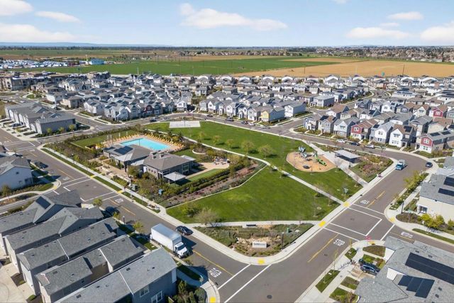 3009 Mulvaney Ave, Sacramento, CA 95833