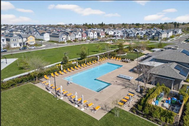 3009 Mulvaney Ave, Sacramento, CA 95833