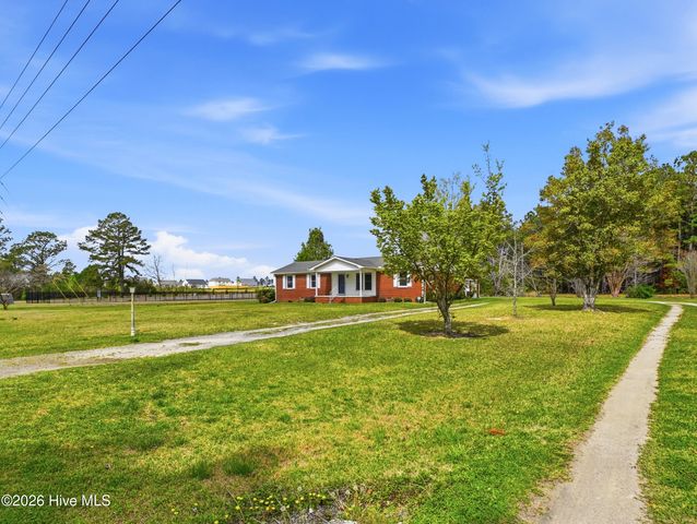 296 Old Town Creek Road NE, Leland, NC 28451