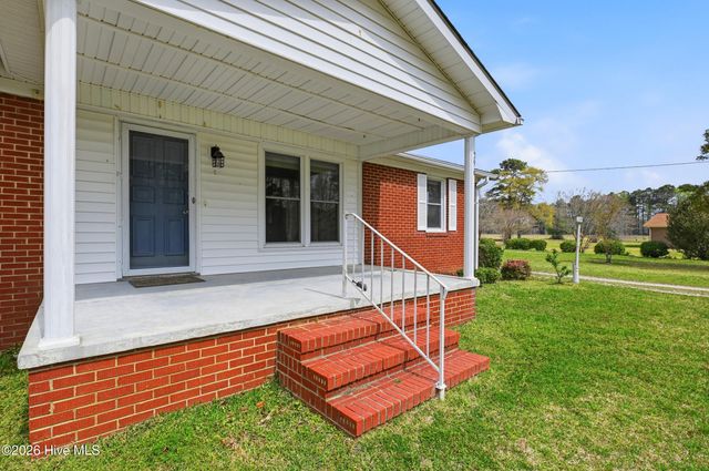 296 Old Town Creek Road NE, Leland, NC 28451