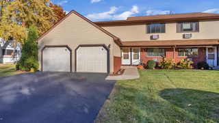 73 UNIVERISTY DRIVE, Fond Du Lac, WI 54935