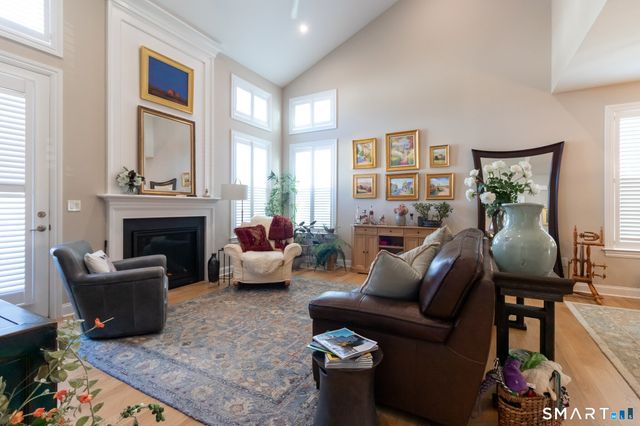 22 Soderman Way, Cheshire, CT 06410