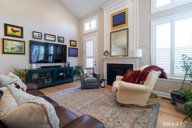 22 Soderman Way, Cheshire, CT 06410